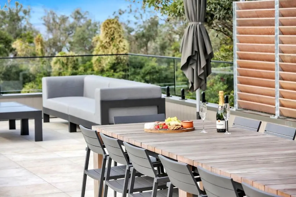 Beachfront Escape - 6 Bedroom, Pool & Beach Access Merimbula 0*,  Australia