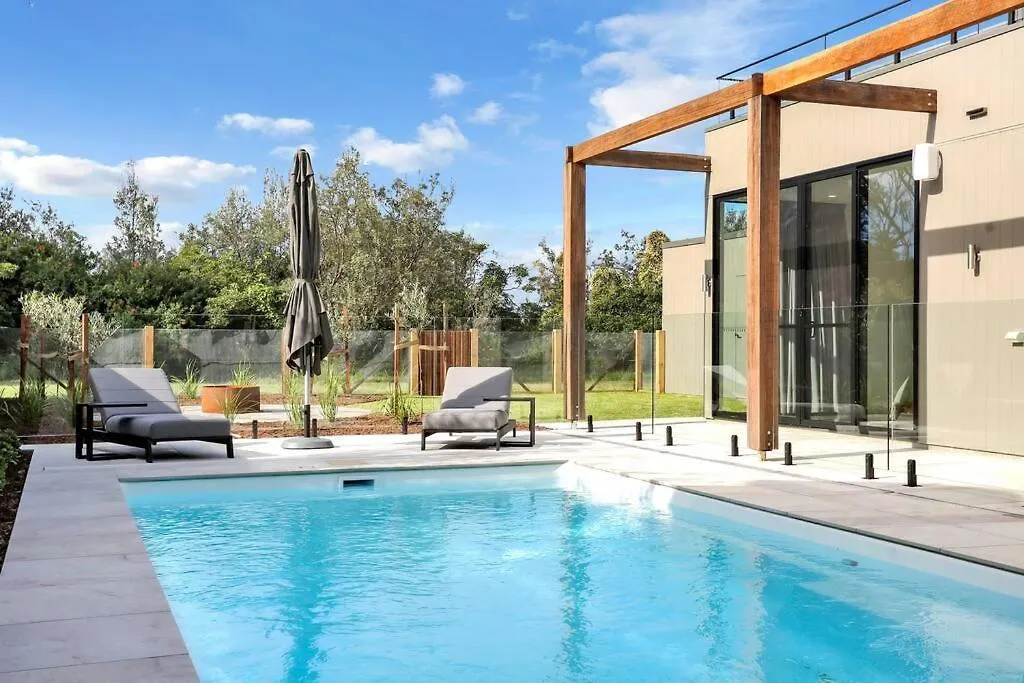 Beachfront Escape - 6 Bedroom, Pool & Beach Access Merimbula 0*,  Australia
